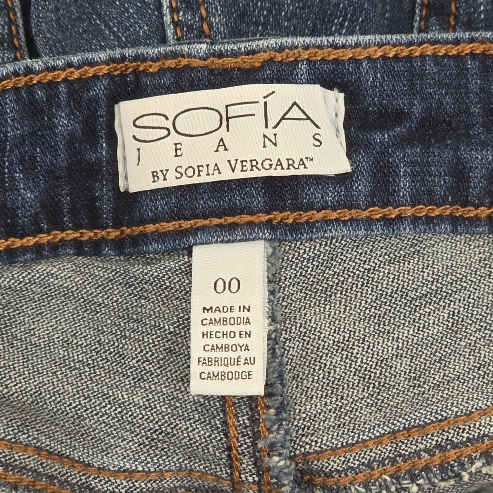 Sofia Vergara Boyfriend Jeans Size 00 - Picture 9 of 11